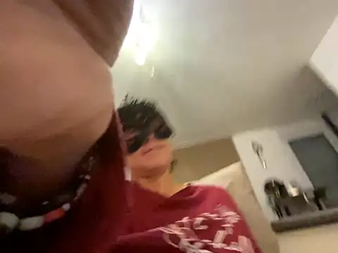 Marilou1983 online show from 19, 9, 2025