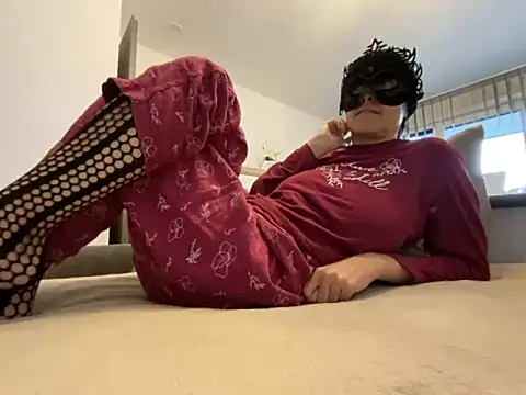 Marilou1983 online show from 11, 5, 2026