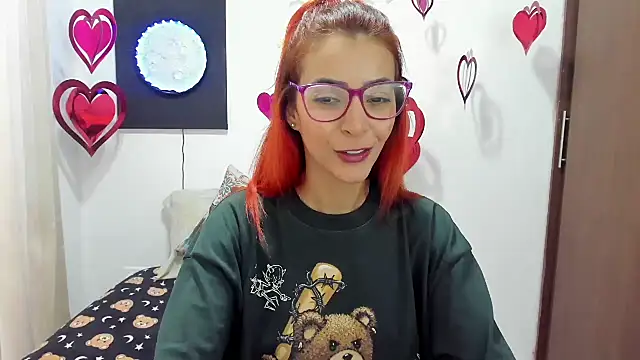 Snapshot of Amaranta_e chatting on 16, 2, 2025 Amaranta e online show from 16, 2, 2025