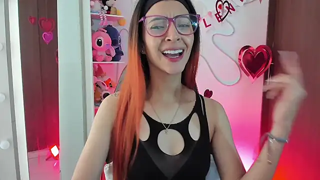 Snapshot of Amaranta_e chatting on 17, 9, 2025 Amaranta e online show from 17, 9, 2025