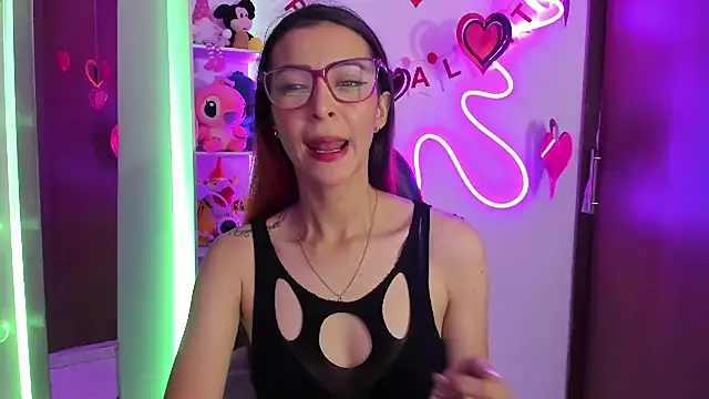 Snapshot of Amaranta_e chatting on 26, 9, 2025 Amaranta e online show from 26, 9, 2025