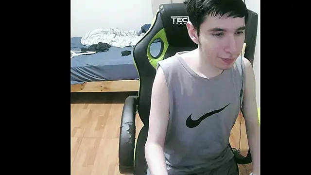 Snapshot of Twink_martinboy chatting on 1, 1, 2025 Twink martinboy online show from 1, 1, 2025