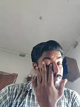 Snapshot of lm12334 chatting on 14, 10, 2025 lm12334 online show from 14, 10, 2025