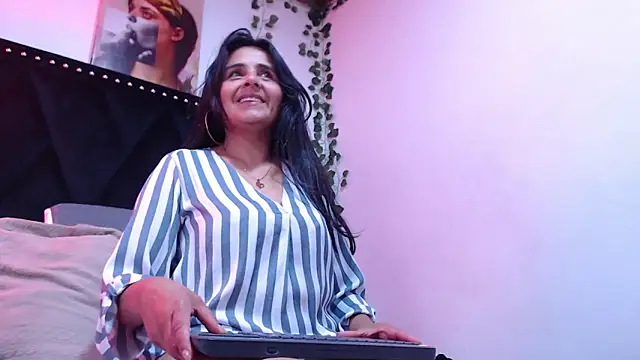  Marcela   online show from 21, 9, 2025