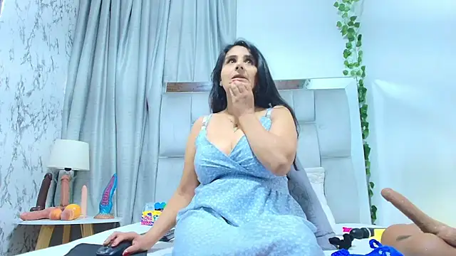  Marcela   online show from 23, 10, 2025