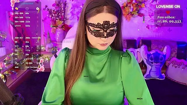 Miss SweetPeach online show from 18, 10, 2025