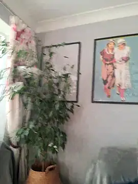 JulianJ50 online show from 4, 12, 2025