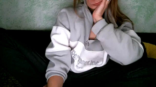 Snapshot of DennisXCaroll chatting on 15, 2, 2025 DennisXCaroll online show from 15, 2, 2025