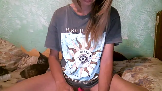 Snapshot of DennisXCaroll chatting on 20, 9, 2025 DennisXCaroll online show from 20, 9, 2025