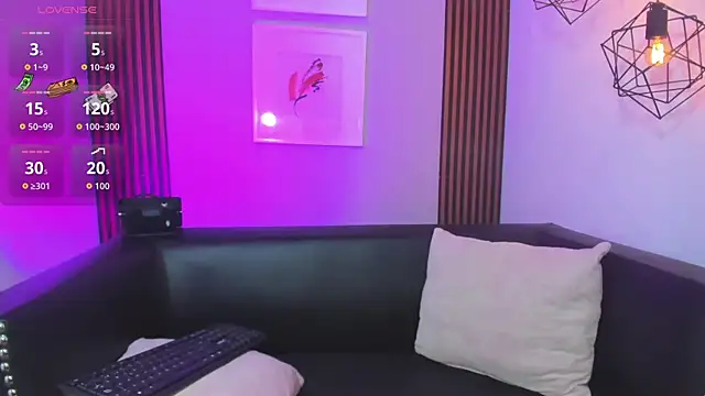 Nahiajhonson  online show from 7, 3, 2026