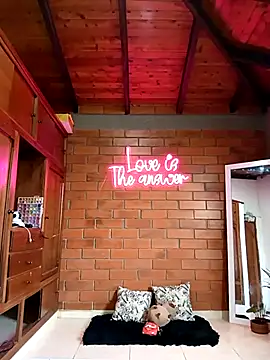 Snapshot of SamaraJay1 chatting on 18, 3, 2025 SamaraJay1 online show from 18, 3, 2025