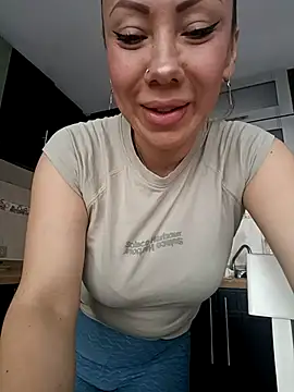 coral smitth online show from 6, 3, 2025