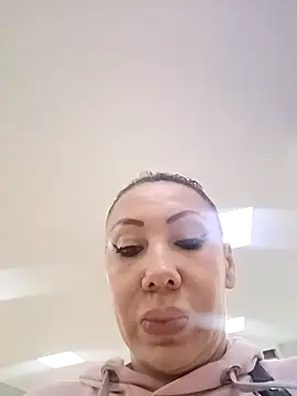 coral smitth online show from 5, 11, 2025