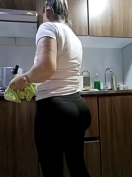 coral smitth online show from 12, 11, 2025