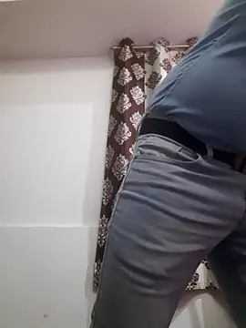 Guyinshortss online show from 28, 2, 2026