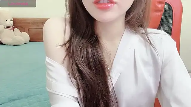 Snapshot of TrinhH_Nabbi chatting on 10, 1, 2025 TrinhH Nabbi online show from 10, 1, 2025