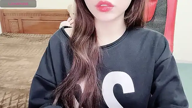 Snapshot of TrinhH_Nabbi chatting on 18, 1, 2025 TrinhH Nabbi online show from 18, 1, 2025