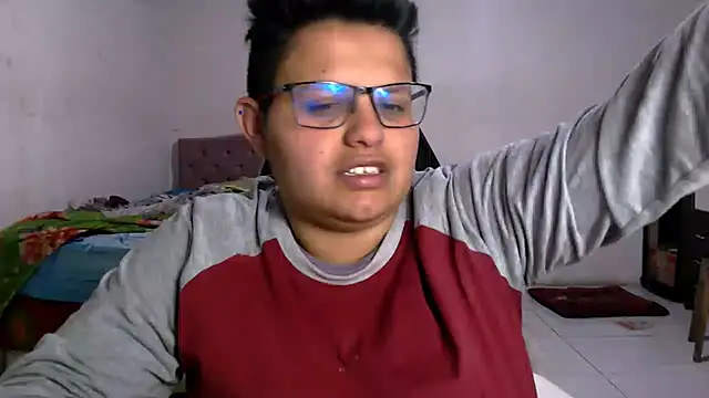 Snapshot of tatsumi_nao chatting on 19, 10, 2025 tatsumi nao online show from 19, 10, 2025