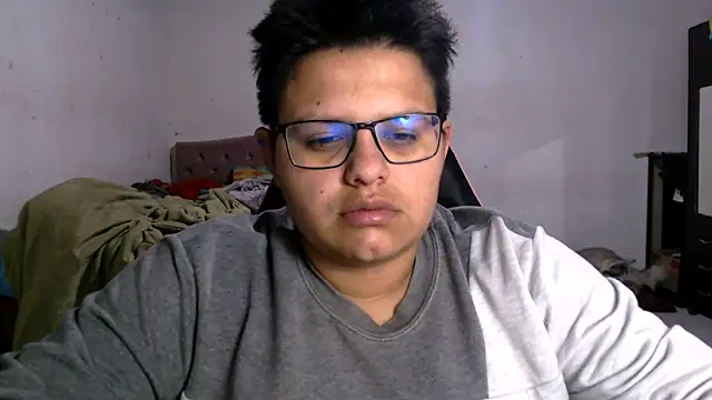 Snapshot of tatsumi_nao chatting on 20, 10, 2025 tatsumi nao online show from 20, 10, 2025