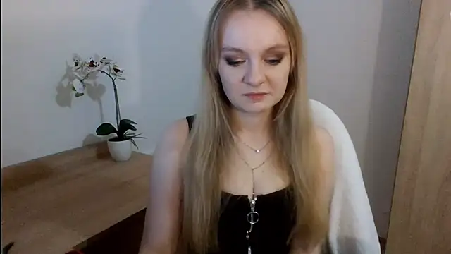 AlmaHoney online show from 3, 2, 2025