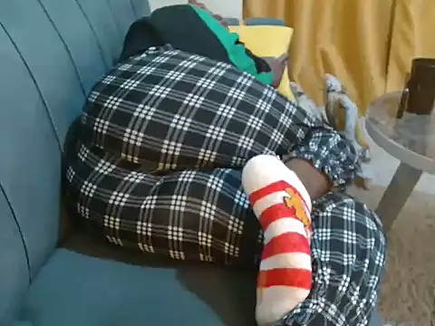 leslysexygirl online show from 2, 12, 2025