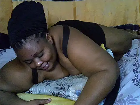 Snapshot of Beautymama chatting on 3, 7, 2026 Beautymama online show from 3, 7, 2026