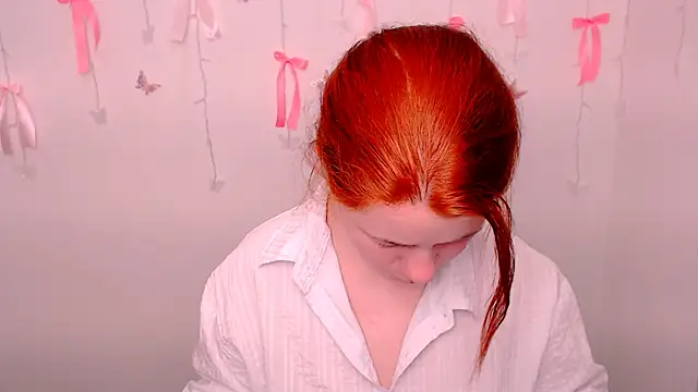 Sun Alexia online show from 28, 4, 2026