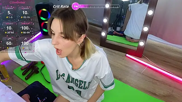 Snapshot of Kate_Sex_House chatting on 3, 5, 2026 Kate Sex House online show from 3, 5, 2026