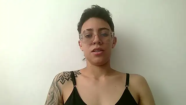 Cutie Shy  online show from 7, 8, 2026