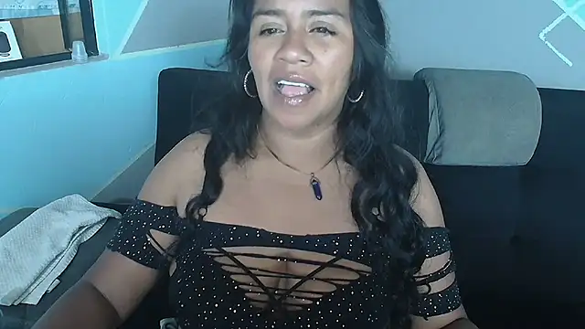 saggil23 online show from 7, 7, 2026