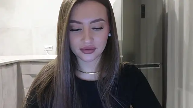 Snapshot of Cinderella____ chatting on 13, 12, 2024 Cinderella online show from 13, 12, 2024