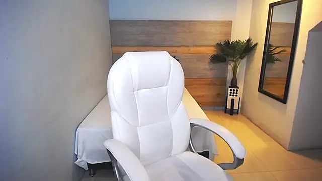 liseth fox online show from 21, 12, 2024