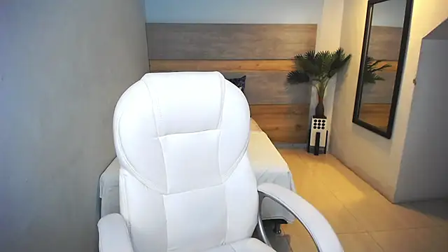 liseth fox online show from 28, 12, 2024