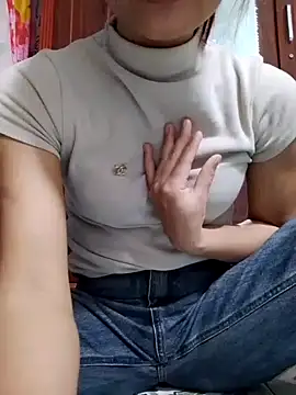 Snapshot of Cute_lady99 chatting on 22, 12, 2025 Cute lady99 online show from 22, 12, 2025