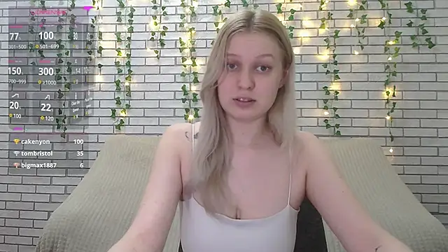 EmiliaDuchess online show from 16, 2, 2025