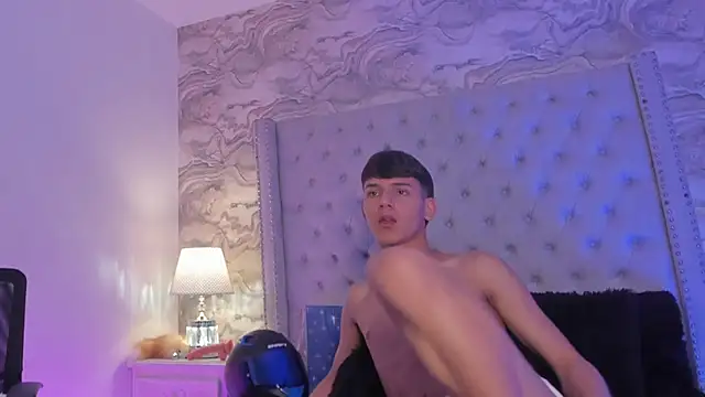 Kev jenner online show from 27, 12, 2024