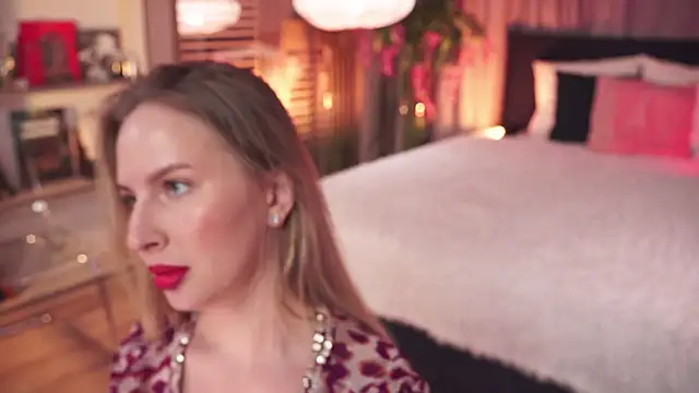 Snapshot of AnnLevine chatting on 4, 2, 2025 AnnLevine online show from 4, 2, 2025