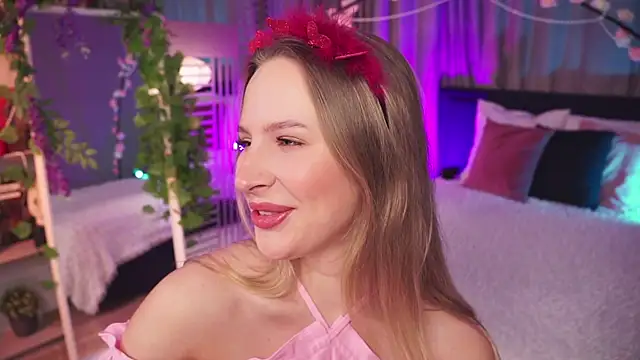 Snapshot of AnnLevine chatting on 14, 2, 2025 AnnLevine online show from 14, 2, 2025