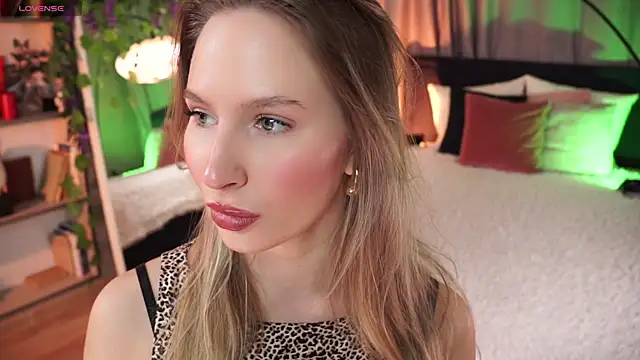 Snapshot of AnnLevine chatting on 14, 3, 2025 AnnLevine online show from 14, 3, 2025