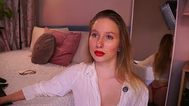 Snapshot of AnnLevine chatting on 16, 10, 2025 AnnLevine online show from 16, 10, 2025