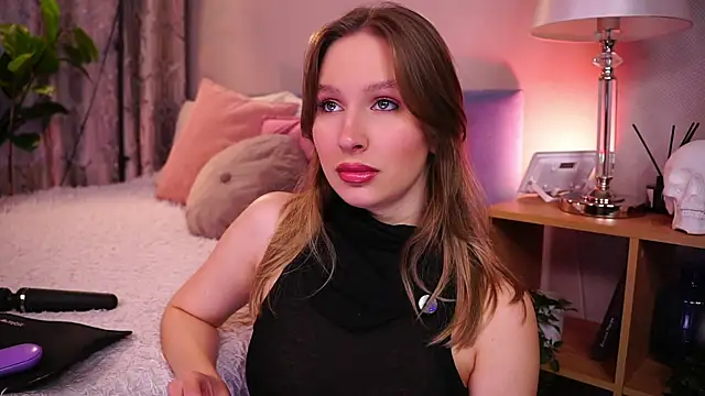 Snapshot of AnnLevine chatting on 4, 11, 2025 AnnLevine online show from 4, 11, 2025