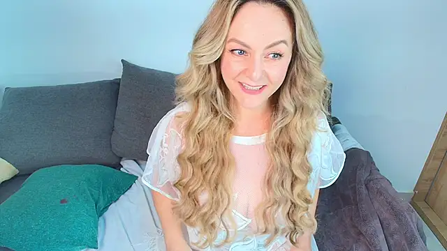 ladychanel 1 online show from 26, 2, 2026