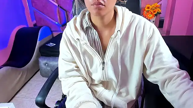 Olivia Fox69 online show from 20, 3, 2025