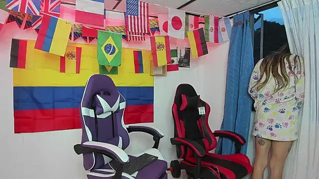 Snapshot of parejacaliente20154 chatting on 12, 6, 2026 parejacaliente20154 online show from 12, 6, 2026