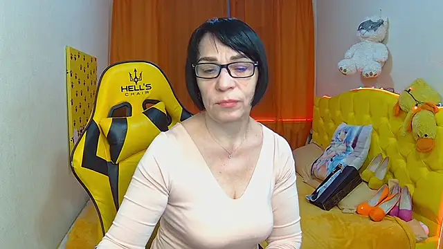SandraHormas online show from 11, 2, 2025