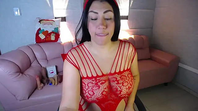 Lunna boobs online show from 11, 12, 2024