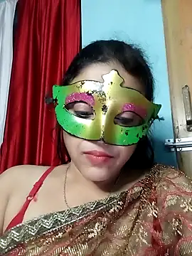 Snapshot of LOVERIAKOL chatting on 8, 1, 2025 LOVERIAKOL online show from 8, 1, 2025