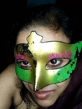 Snapshot of LOVERIAKOL chatting on 14, 1, 2025 LOVERIAKOL online show from 14, 1, 2025