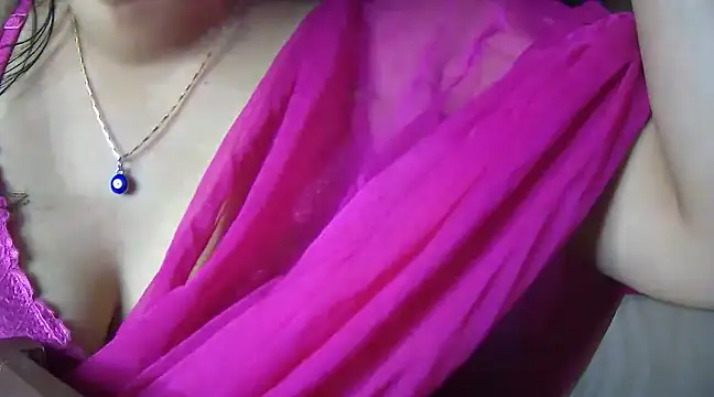 Snapshot of LOVERIAKOL chatting on 22, 1, 2025 LOVERIAKOL online show from 22, 1, 2025