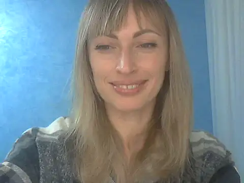 Snapshot of EffectMaya chatting on 2, 11, 2025 EffectMaya online show from 2, 11, 2025